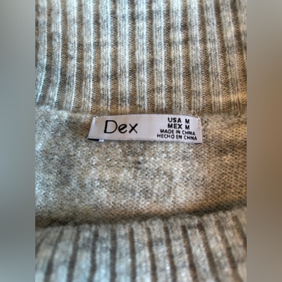 Dex long sleeve stretch wool dress with side knit details. Size M. - Picture 7 of 7